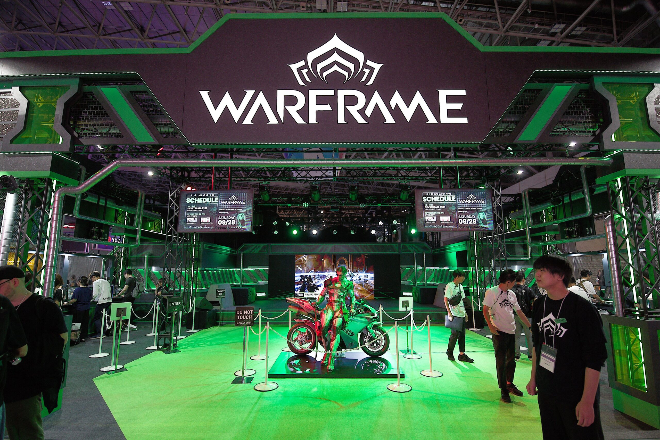 a Warframe convention in Tokyo
